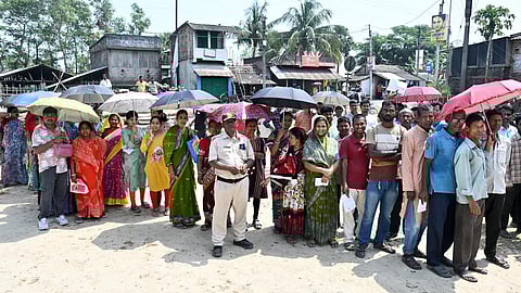 மேற்கு வங்க தேர்தலில் 92% வாக்குப்பதிவு உணர்த்துவது என்ன?