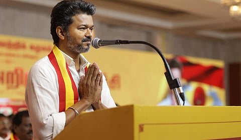 விஜய் 