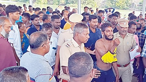 பிடிபட்ட இலங்கை கடற்கொள்ளையர் அயந்தன்.