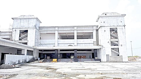 குத்தம்பாக்கம் பேருந்து முனையம் ஜூன் மாதம் திறப்பு: போக்குவரத்து துறை அதிகாரிகள் தகவல்