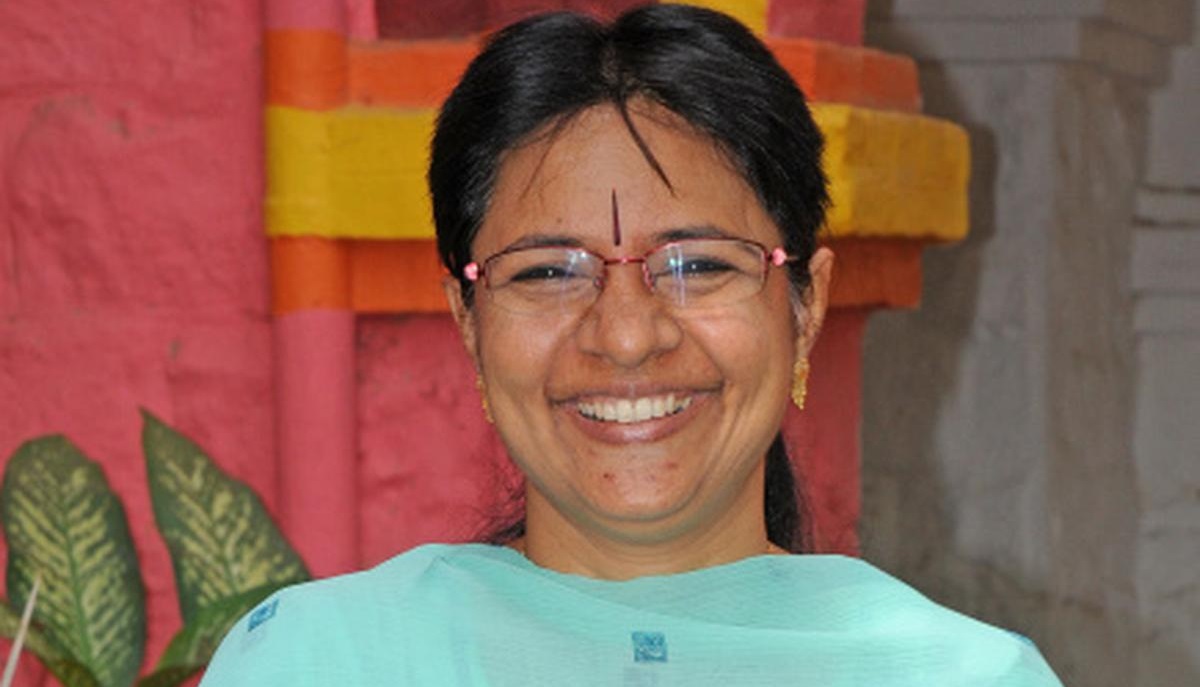 ஜெயலலிதா, பழனிசாமியின் செயலராக இருந்த ஜெயஸ்ரீ முரளிதரன் விருப்ப ஓய்வு