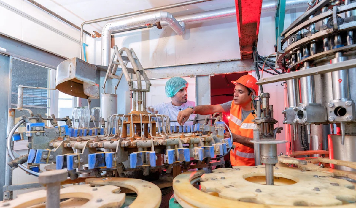 மலிவான சீன இறக்குமதியால் நஷ்டம்: 2,800 தனியார் நிறுவன ஊழியர்கள் பணிநீக்கம்