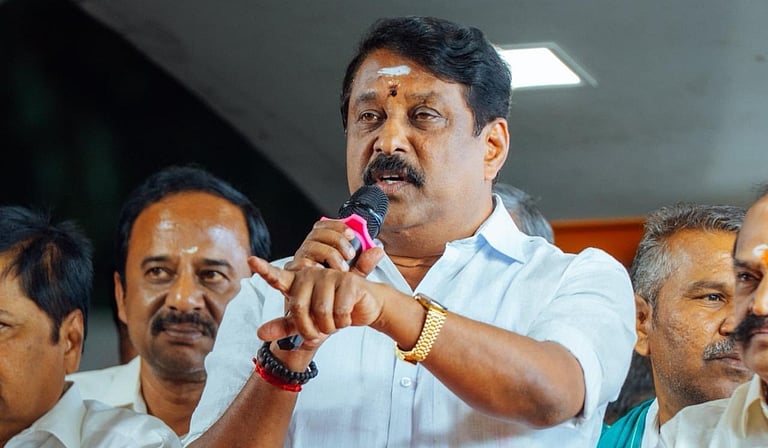 “தமிழகத்தில் மக்களின் முதல்வராக பழனிசாமி ஆட்சியில் அமர்வார்” - நயினார் நாகேந்திரன் உறுதி