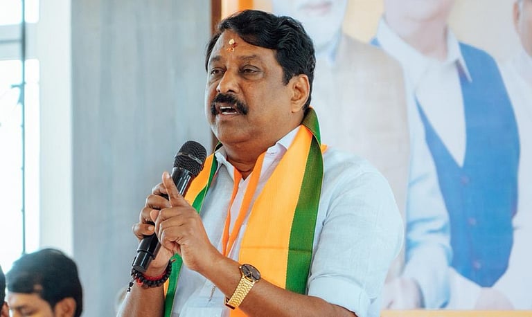 “முதல்வர் என் தொகுதிக்கு நிறைய செய்திருக்கிறார்” - நயினார் வழங்கிய நற்சான்று