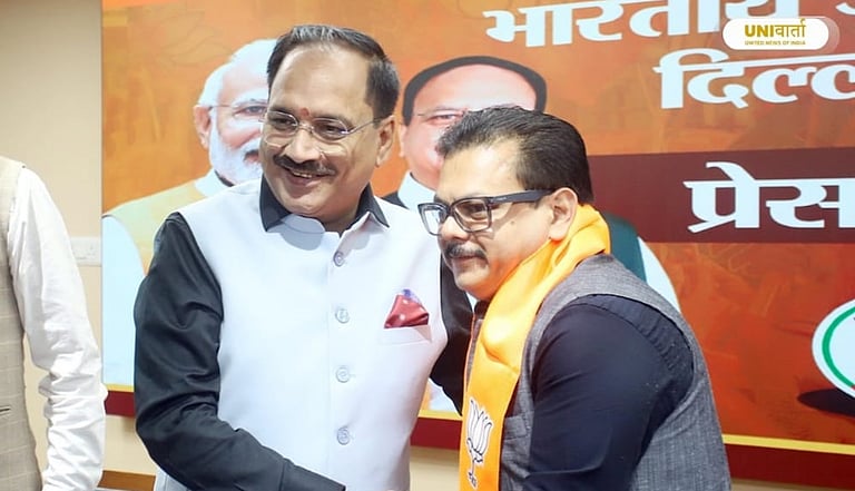 டெல்லி ஆம் ஆத்மி முன்னாள் எம்எல்ஏ ராஜேஷ் குப்தா பாஜகவில் ஐக்கியம்!