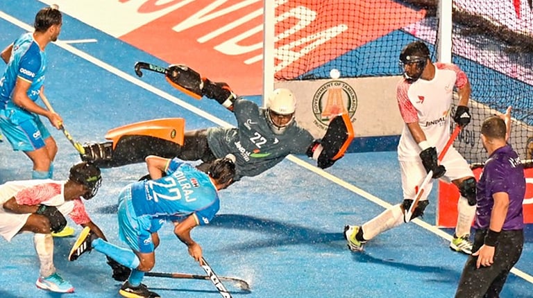 ஜூனியர் உலகக் கோப்பை ஹாக்கி: கோல் மழை பொழிந்தது இந்​திய அணி!
