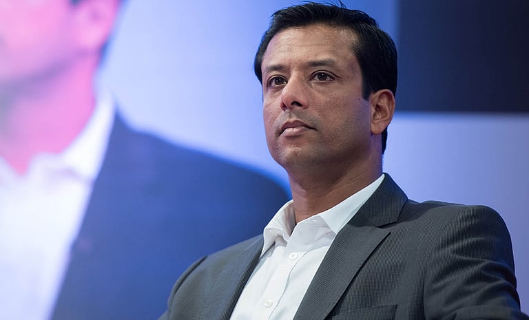 வங்கதேச முன்னாள் பிரதமர் ஷேக் ஹசீனாவின் மகன் சாஜிப் வாஜேத் ஜாய்க்கு கைது வாரன்ட்