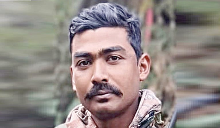 காஷ்மீரில் துப்பாக்கி சண்டை.. தமிழக வீரர் வீரமரணம்