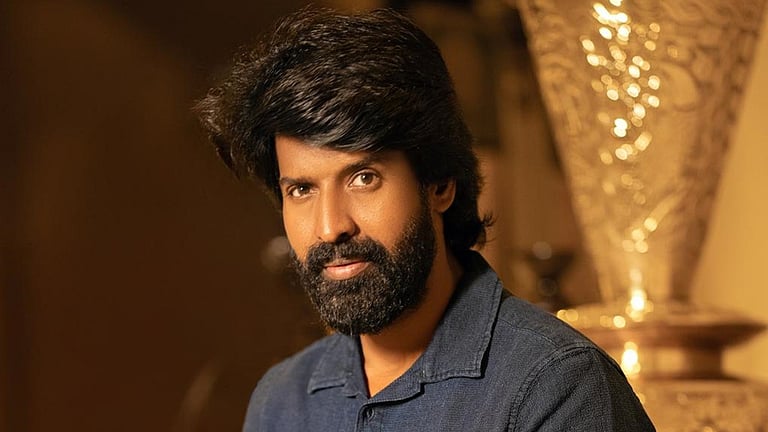 ரசிகரிடம் மன்​னிப்​புக் கேட்​டார் சூரி