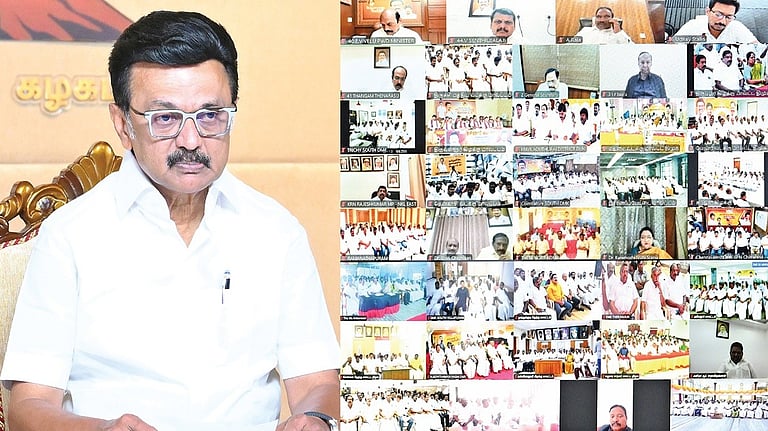 “நம் எதிரிகளைக் குறைத்து மதிப்பிடக் கூடாது...” - திமுக மாவட்டச் செயலாளர்களிடம் ஸ்டாலின் அறிவுறுத்தல்