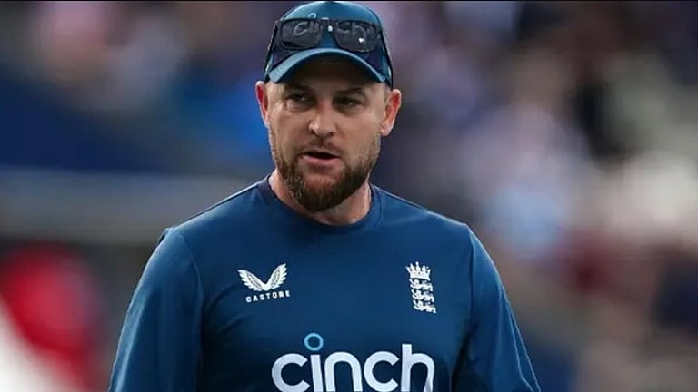 “ஆஷஸ் தொடரில் சிறந்த ஆட்டத்தை எங்கள் அணி வெளிப்படுத்​த​வில்லை” - இங்கிலாந்து பயிற்​சி​யாளர் பிரண்டன் மெக்​கல்​லம்