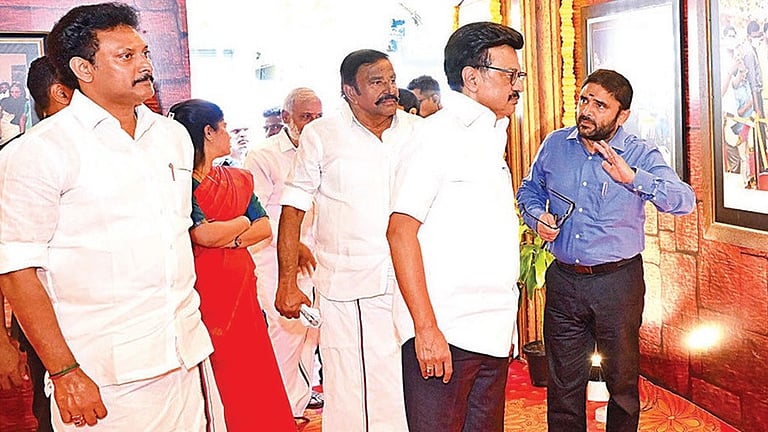‘எனது வெற்றிக்குப் பின்னால் மனைவி இருக்கிறார்’ - முதல்வர் ஸ்டாலின் பெருமிதம்
