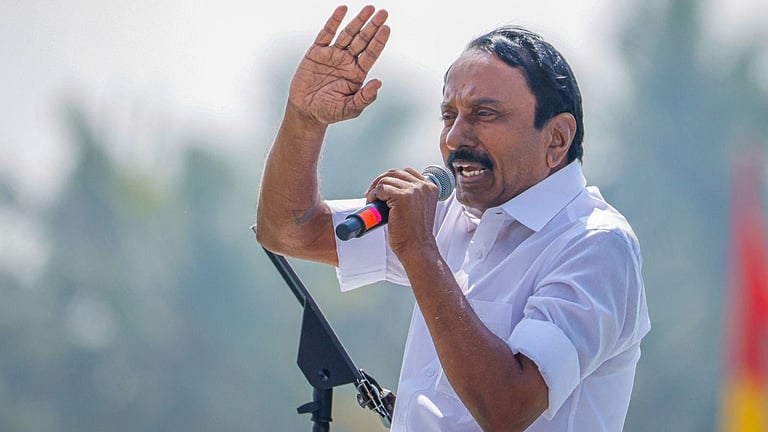 விஜய்யின் அடுத்த மக்கள் சந்திப்பு எங்கே? - செங்கோட்டையன் தகவல்