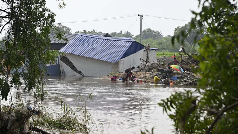 அனல் காற்று, காட்டுத் தீ, வறட்சி, புயல்களால் 2025-ல் உலக நாடுகளுக்கு சுமார் ரூ.11 லட்சம் கோடி இழப்பு