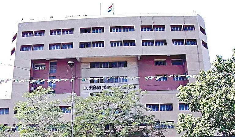 வடசென்னை ஒருங்கிணைந்த சேவை மையத்தில்   பெண்களுக்கு வேலை வாய்ப்பு -மாவட்ட ஆட்சியர் தகவல்