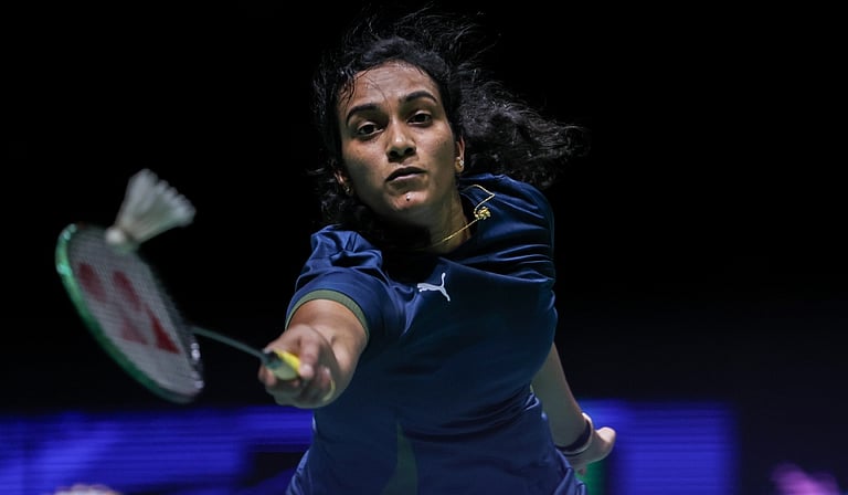 மலேசிய ஓபன் பாட்மிண்டன்: முதல் சுற்றில் சிந்து வெற்றி