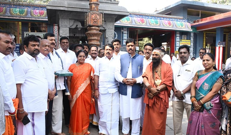 “அண்ணாவை பார்த்து யாரும் பயப்படவில்லை” - ‘பராசக்தி’ குறித்து நயினார் நாகேந்திரன் கருத்து