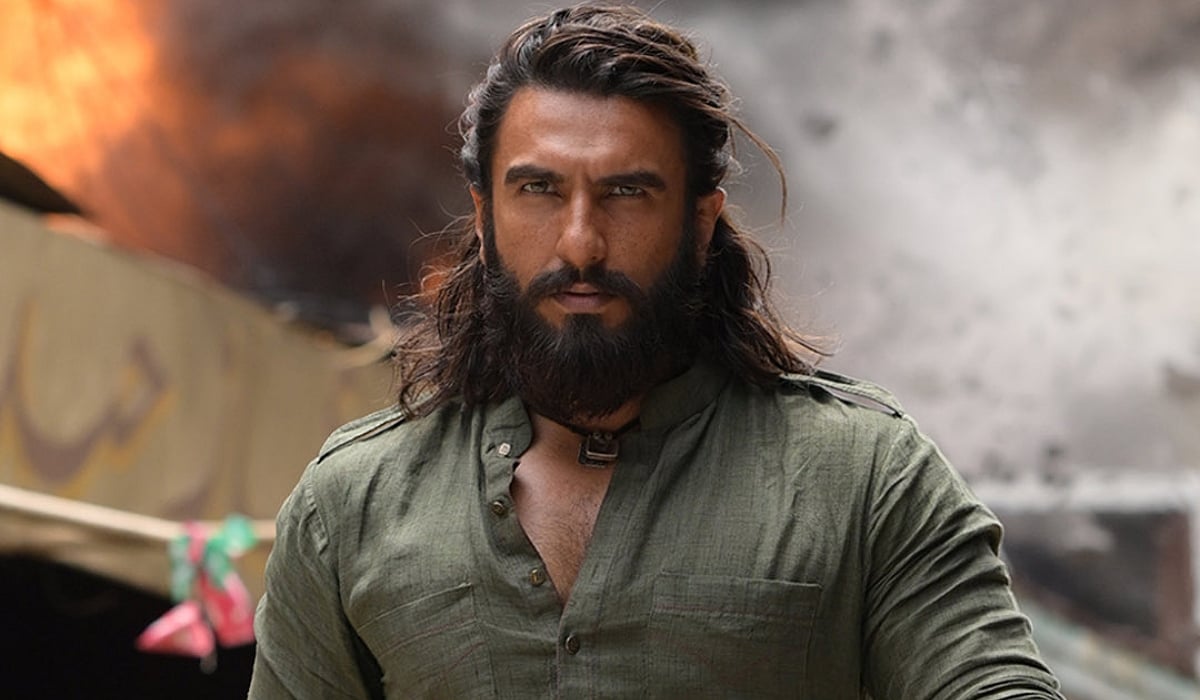 இந்​தி​யா​வில் ரூ.1,000 கோடி வசூலித்த முதல் இந்தி படம் - ‘துரந்தர்’ சாதனை