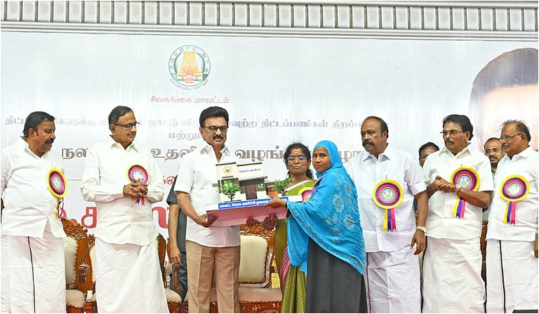 “திமுக திட்டங்களை காப்பியடித்து பழனிசாமி வாக்குறுதிகளை அள்ளி வீசுவது வீண்” - முதல்வர் ஸ்டாலின்