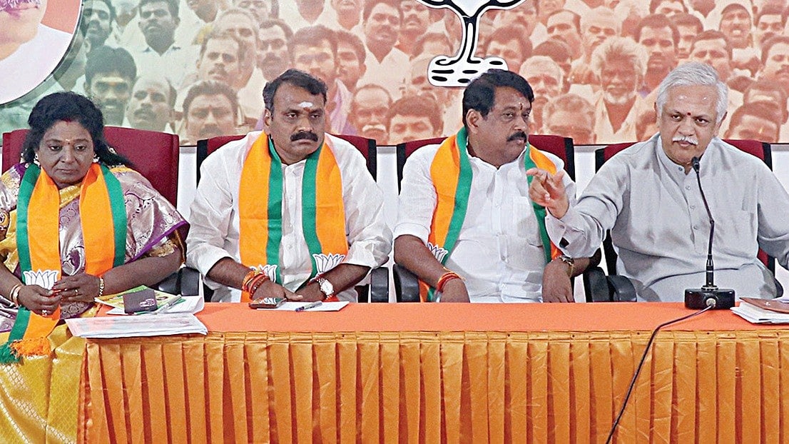 பி.எல்.சந்தோஷ்–தமிழக பாஜகவினரை லெஃப்ட்அண்ட் ரைட்டு….