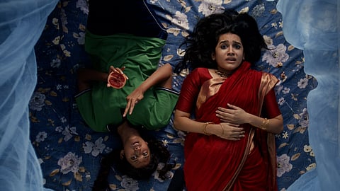A still from 'Thottal Poo Malarum'
