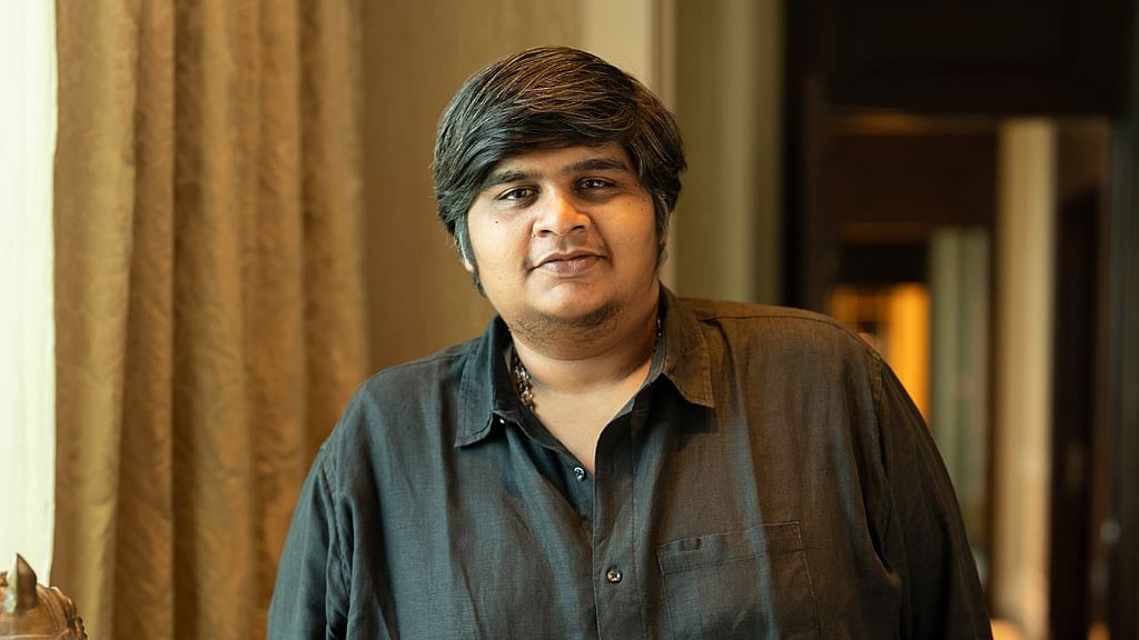 Karthik Subbaraj on 'Retro', Regrets & ₹1000 Cr Dreams | THR India