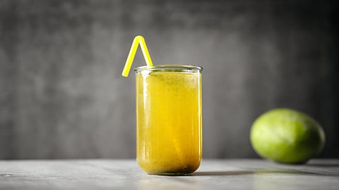 Aam Porra Sharbat: Here's How To Make This Classic Bengali Mango Summer Beverage 