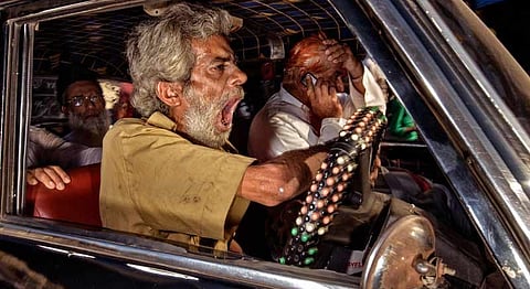 Bombay’s Padmini Taxi Culture Is Perfectly Captured In This Photo Narrative