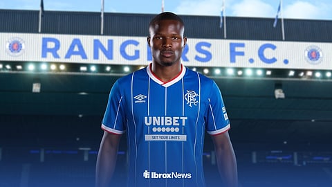 Olwethu Makhanya in a Rangers shirt