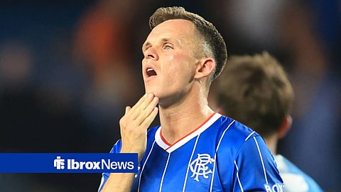 Lawrence Shankland playing for Rangers