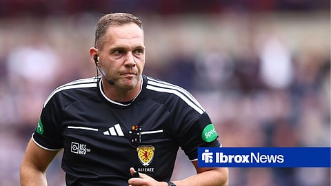 Chris Graham refereeing a Scottish Premiership match