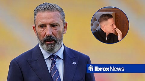 Si Ferry looking right with hand over mouth as Derek McInnes looks forward in Rangers suit
