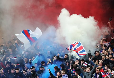 Midfielder not joining Rangers tonight but 27y/o arrives in Glasgow with agent - report