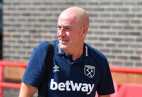 Mark Warburton outlines how Michael Beale can make 'statement' for Rangers, says he has 'real chance' against Brendan Rodgers