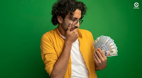 7 Money Mistakes People Make in Their 30s That Haunt Them Later.jpg