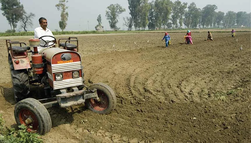  Technology must reach the doorsteps of small farm holders for them to be able to adopt climate-resilient practises in agriculture. 