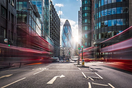 The CEO Playbook: Resilience and Cost Leadership in a Fragmented World
