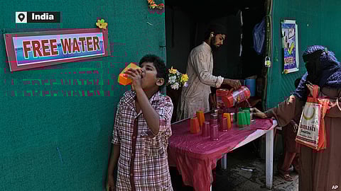 Can free water stalls help India beat the heat? (Image: VoA)