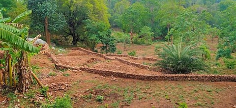 Continuous contour trenches are dug along slopes and above the fields to slow down runoff and recharge groundwater (Image: WOTR)