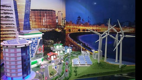 Smart city model at Trade Fair, New Delhi (Source: Wikimedia Commons)