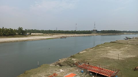 बारहमासी नदी (Perennial River) - अर्थ और परिभाषा