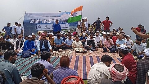  बदल रहा है पीर पंजाल में पर्यटन का दौर