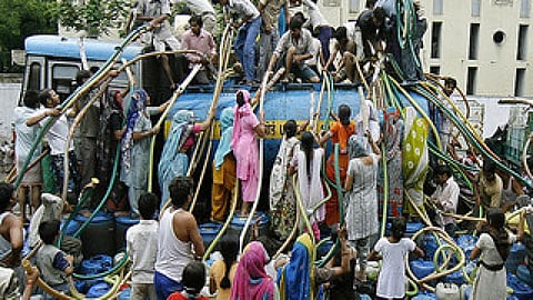 अब पानी चुराया तो धर लिए जाएंगे