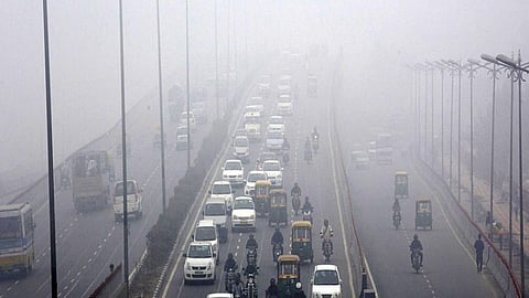 दिल्ली में जानलेवा हो रहा है स्मॉग