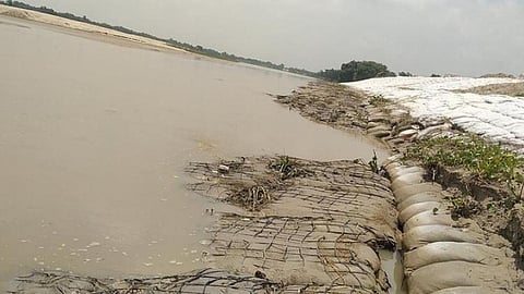 बिहार में तटबंध: बाढ़ रोकने में सफल या विफल