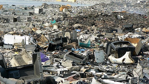 लाइलाज होता ई-कचरा