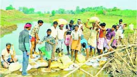खेत का पानी खेत में