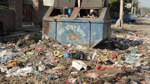 कूड़े कचरे का निष्पादन