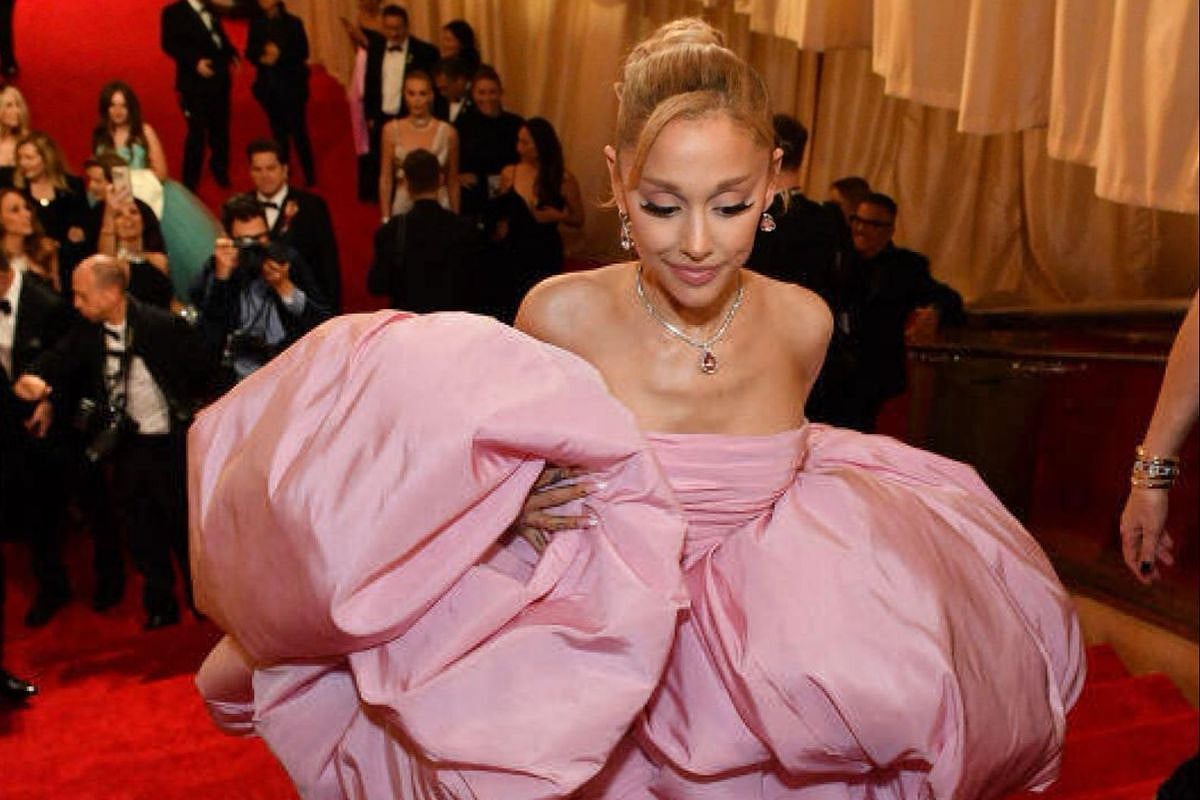 Ariana Grande Shines in Bubblegum Pink Gown at Oscars 2024 Red Carpet