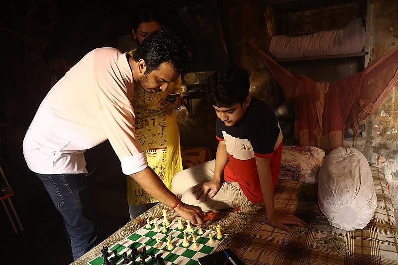 Rituparna and Chiranjit come together again for Dabaru